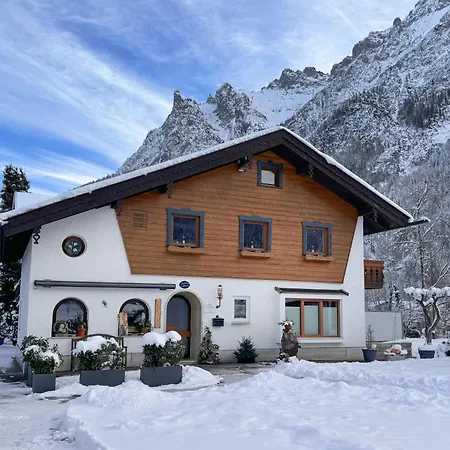 Hotel Garni Gästehaus Edlhuber-2